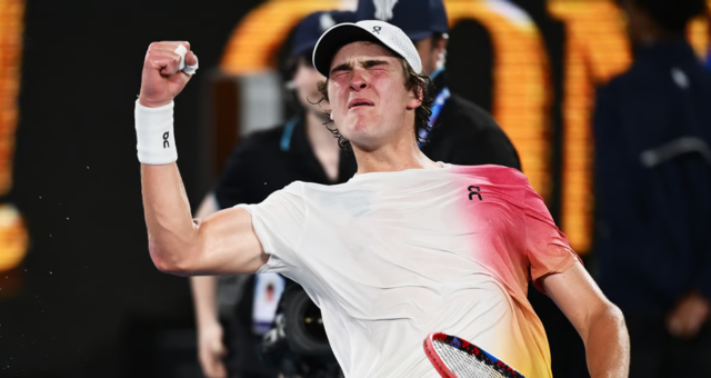 Joao Fonseca si Bintang Muda Tumbangkan Andrey Rublev di Australian Open 2025